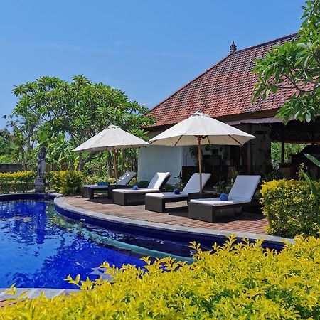 Maharatu Villa Lembongan Екстериор снимка