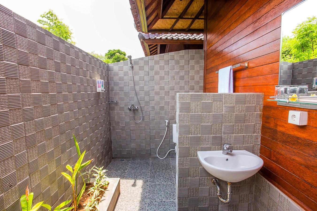 Maharatu Villa Lembongan Екстериор снимка